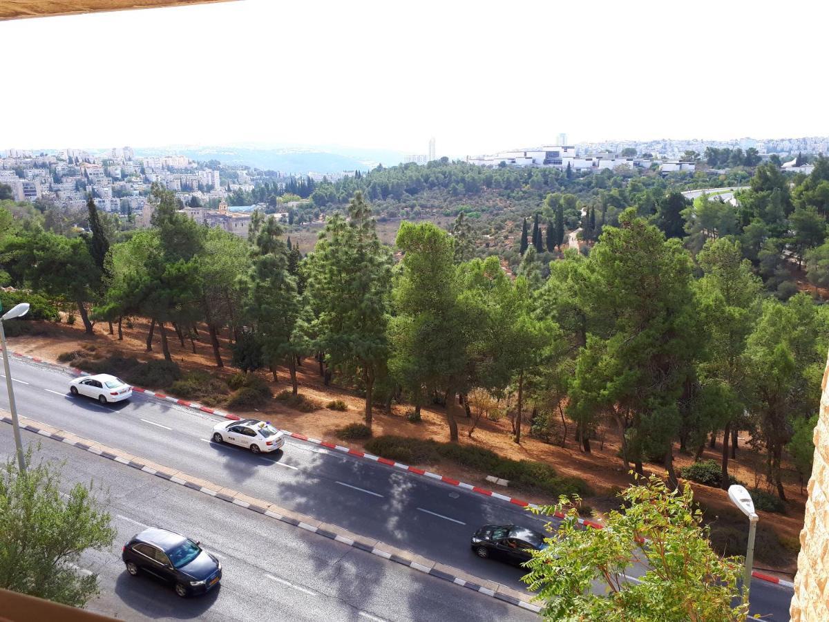 ✶Luxe Apt. In Prime Location Rehavia/Sha'Arei Hesed✶ Apartamento Jerusalém Exterior foto